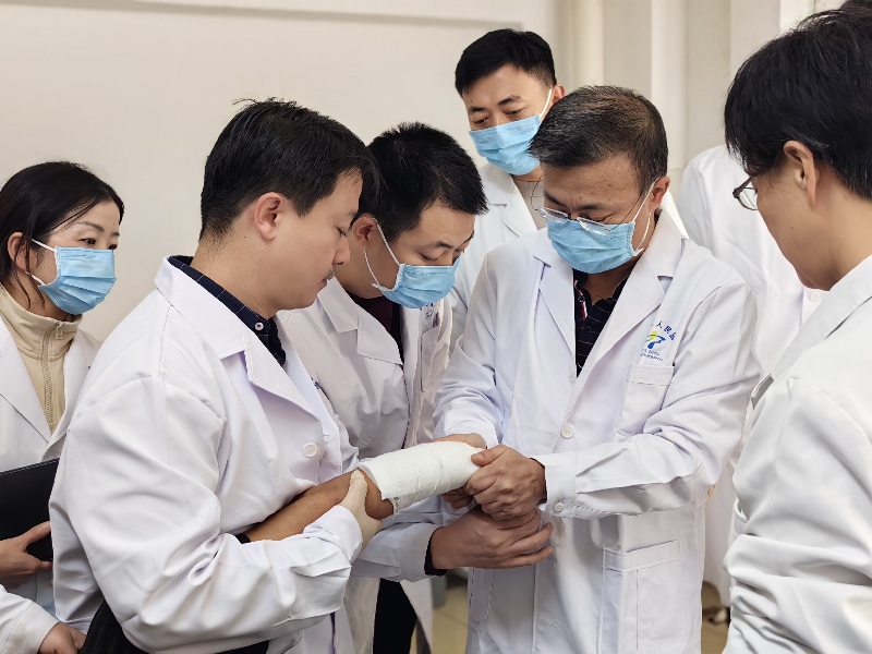 科技访谈 | 齐越峰：守正创新，让“丰盛正骨”在传承中焕发新生