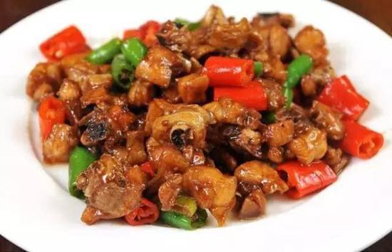 肉是“发物”生病的时候不能吃？真相竟是这