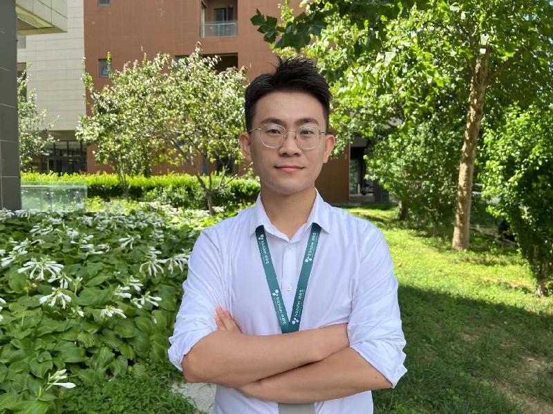 Hi，科研助理｜许明聪：我在启辰生“苗”绘未来
