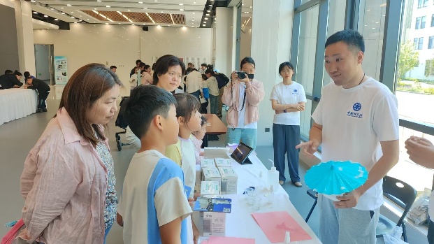 北京密云上演地球科学嘉年华，近万名公众共赴科学盛宴