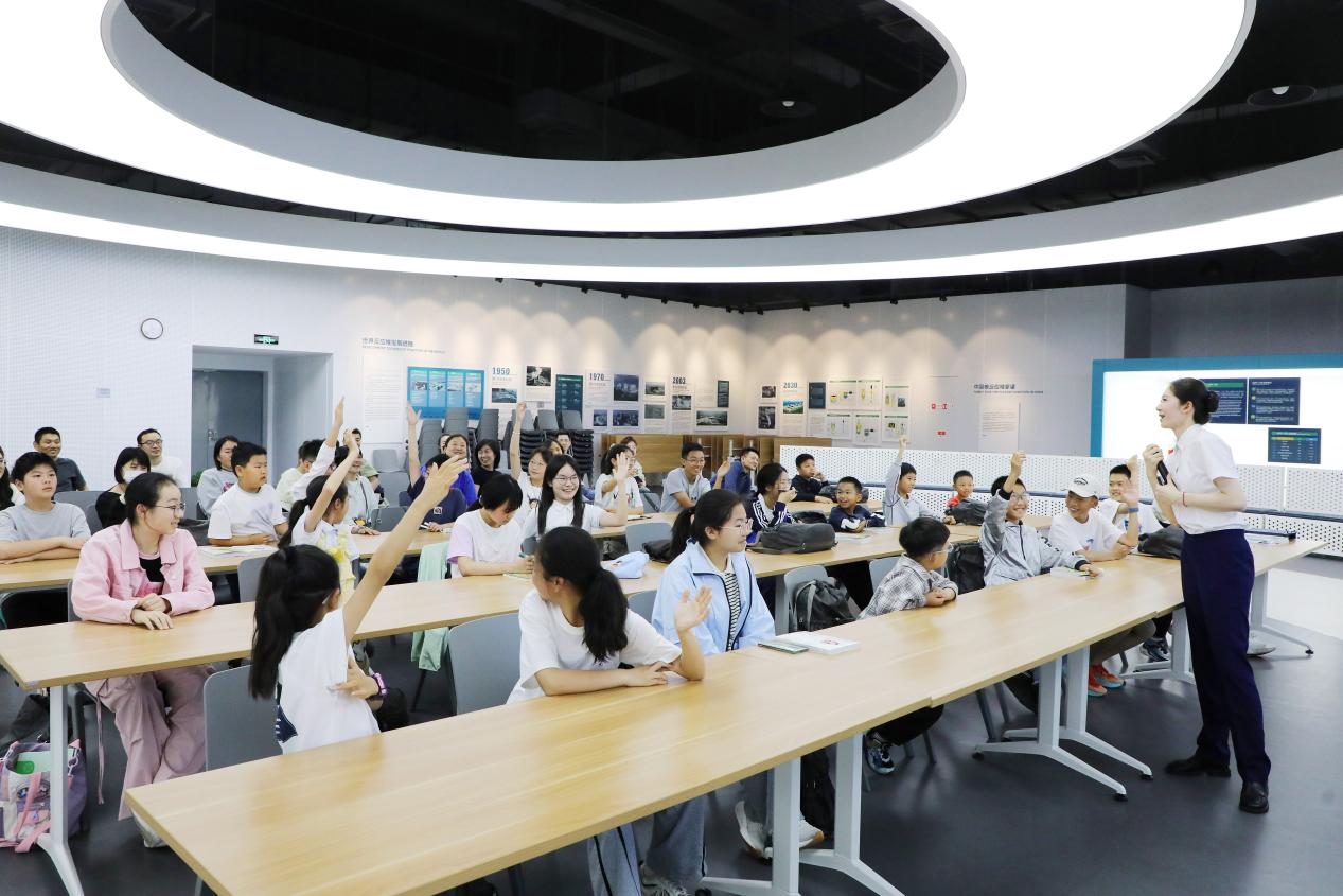 “小荷”再绽放 解锁核科学新课堂