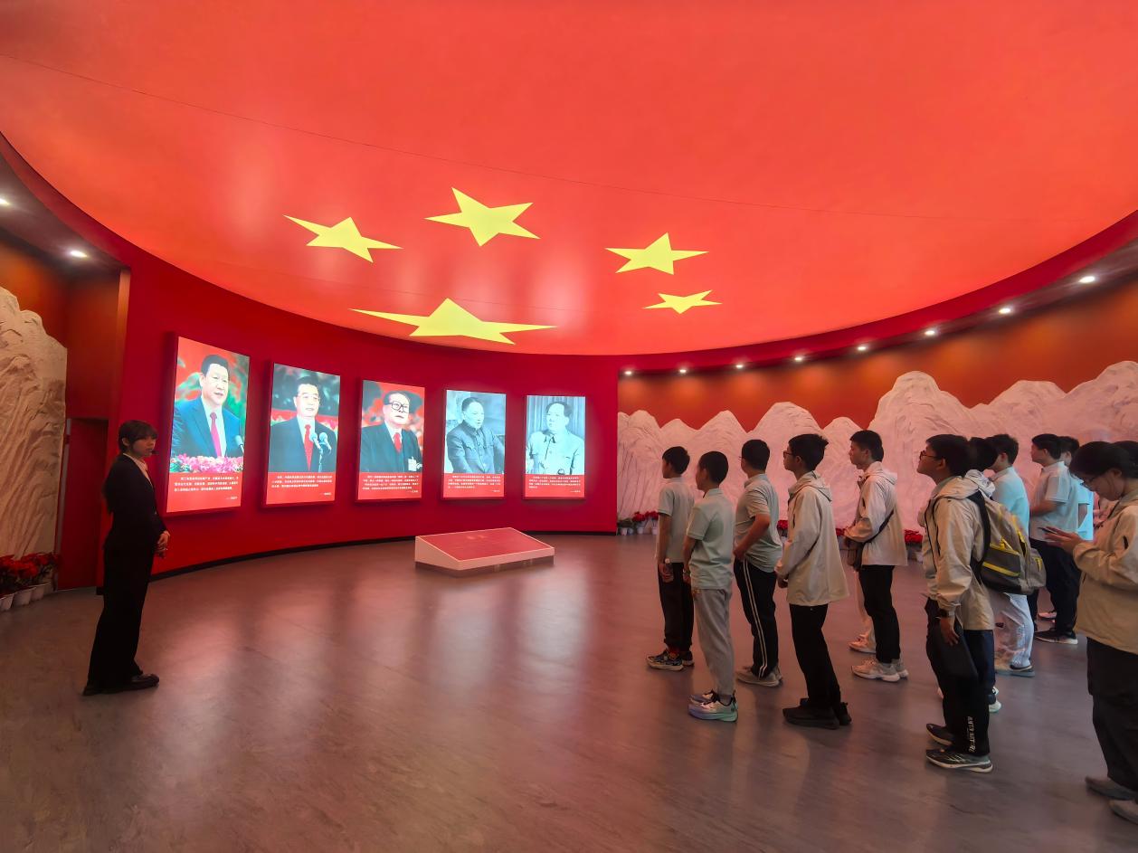 “小荷”再绽放 解锁核科学新课堂