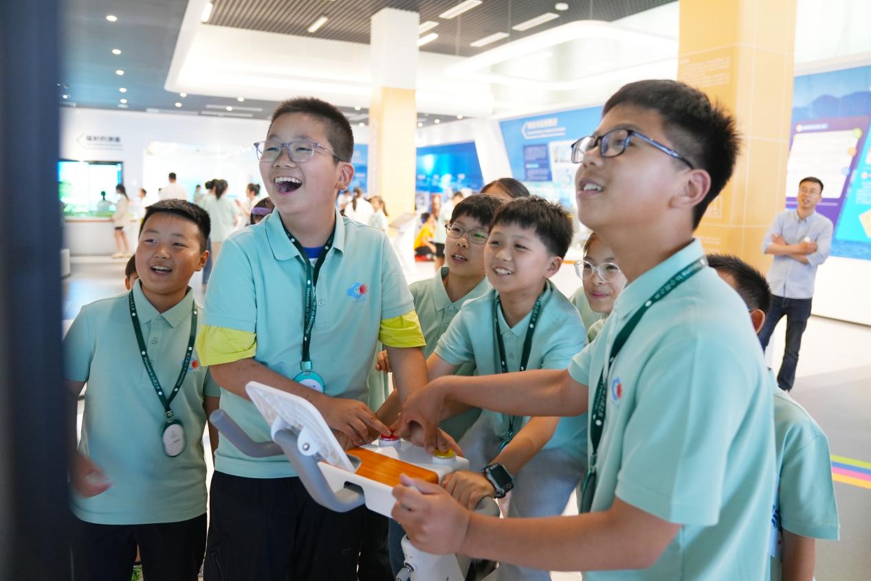 “小荷”再绽放 解锁核科学新课堂