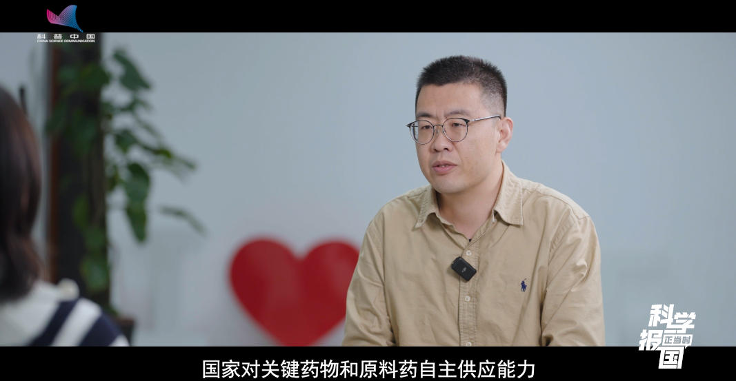 科学报国正当时｜让药物从“纸面”走向“市场”——走近制药工程专业