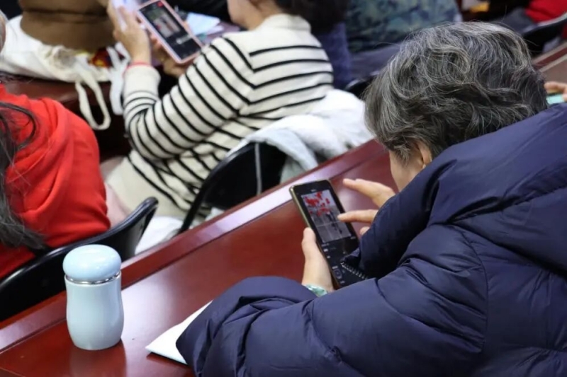 西城区科协“智慧助老惠民生 网络科普夕阳红”第21届数字技能培训班如期开班