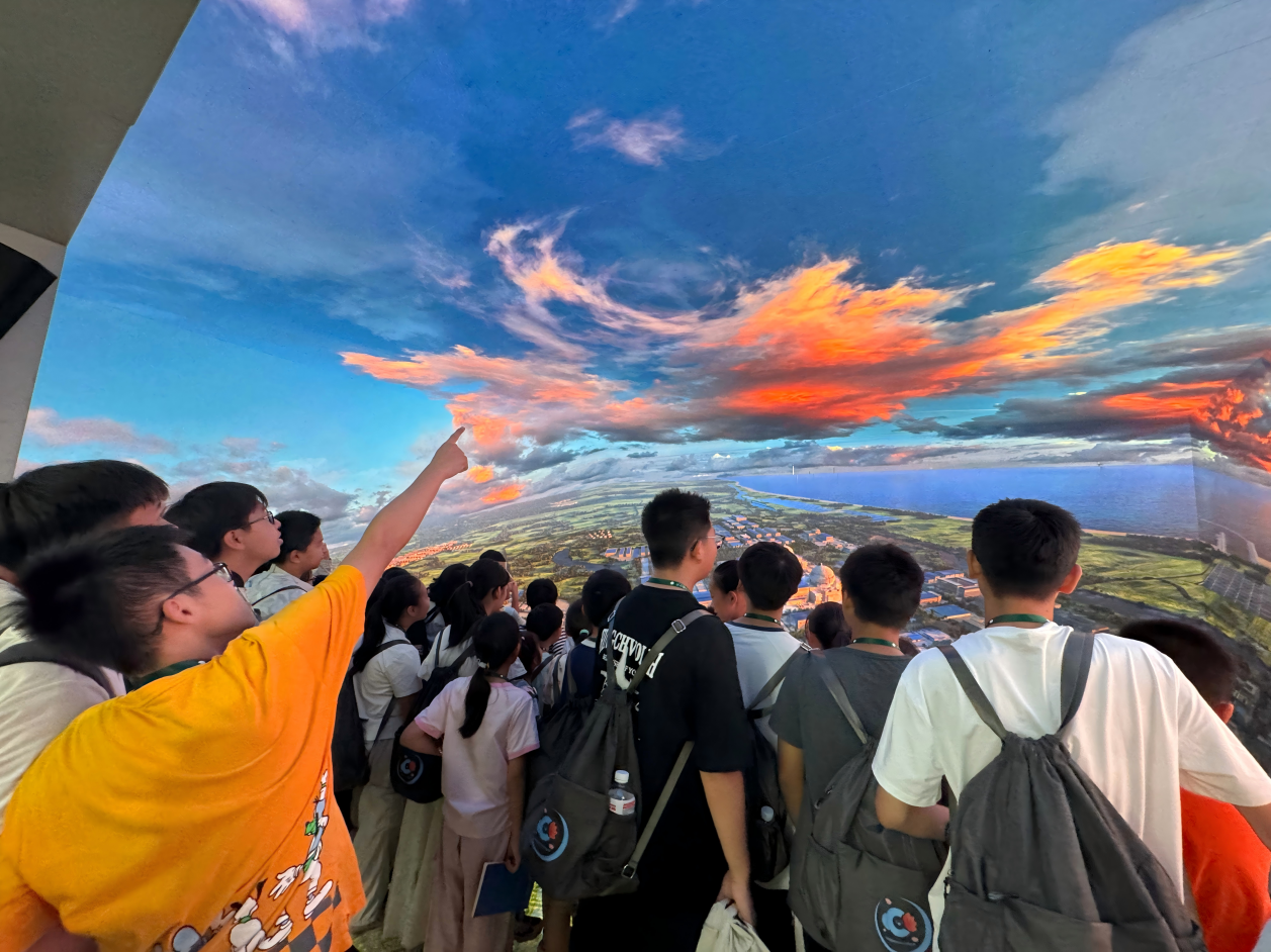 “小荷”再绽放 解锁核科学新课堂